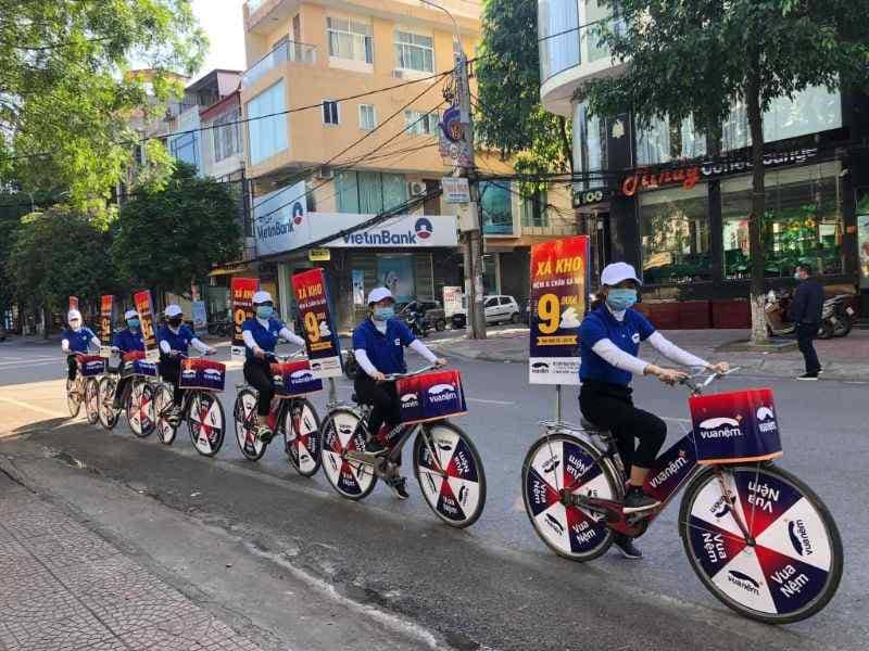 Xe đạp roadshow - loại hình quảng cáo được nhiều doanh nghiệp lựa chọn